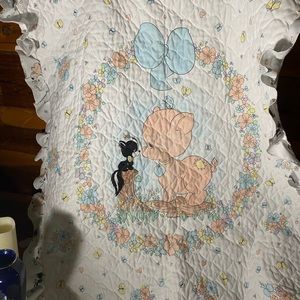 Vintage porky the pig baby quilt